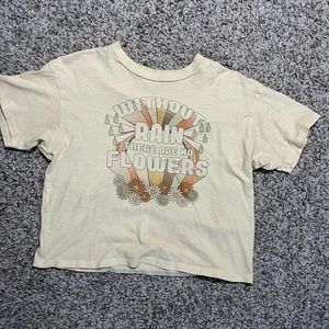 American eagle graphic tee worn once size small